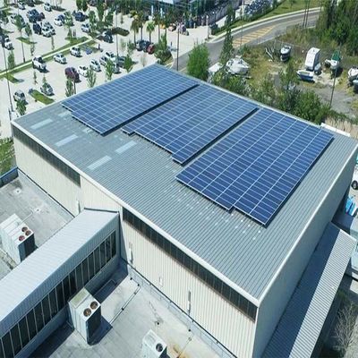 Καλή τιμή. τοποθετώντας συστήματα στεγών ηλιακού πλαισίου ύψους 20m ανώτατα επάνω από το πλέγμα σε απευθείας σύνδεση
